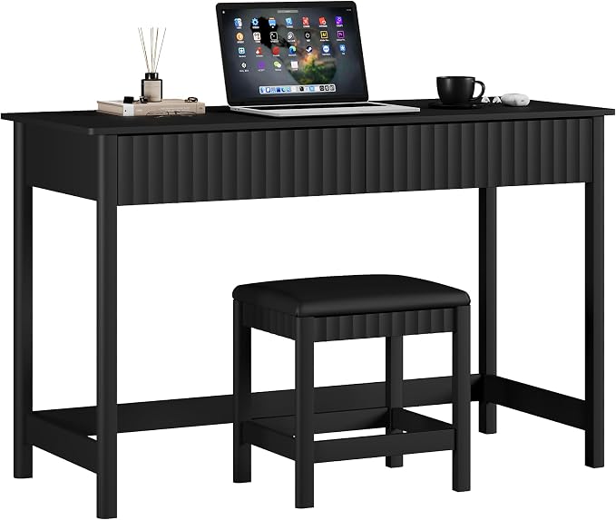 ChooChoo 47.2 Inch Modern Desk by ChooChoo