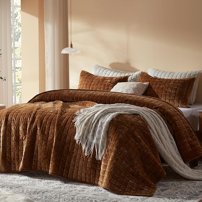 LEAONME Velvet Quilt Oversized California King-120''x120'', Lightweight Caramel - Image 2