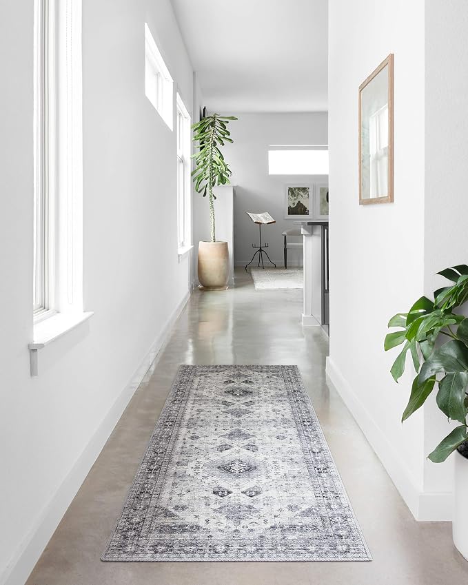 Loloi II Skye Collection SKY-02 Silver/Grey 5'-0" x 7'-6" Area Rug - Image 5