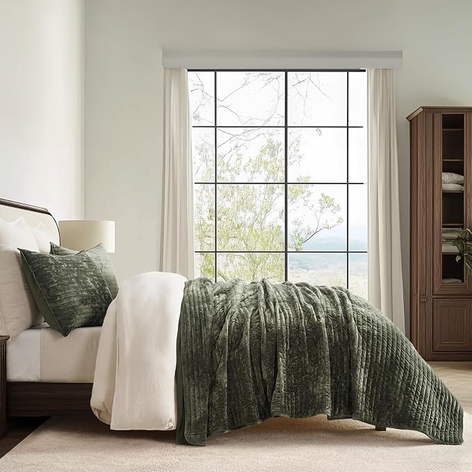 EVERGRACE Velvet Quilt Set California King 118'' x 106'', Luxurious Soft - Image 2