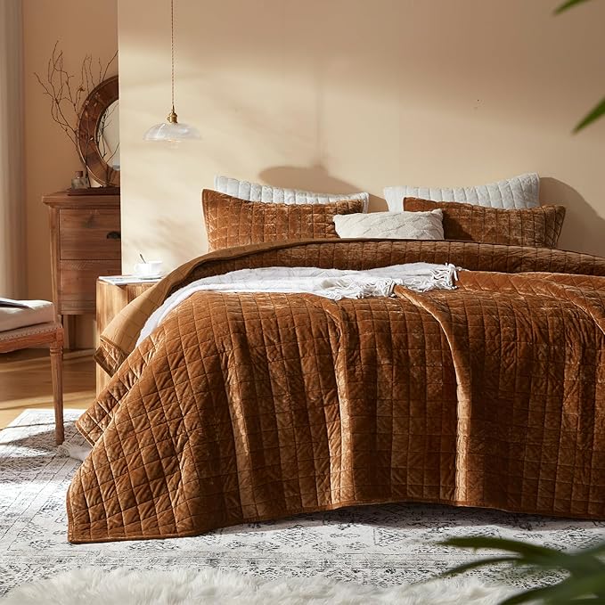 LEAONME Velvet Quilt Oversized California King-120''x120'', Lightweight Caramel by LEAONME