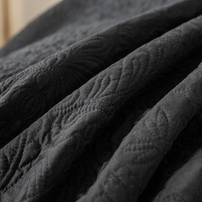 HoneiLife Queen Quilt Bedding Set - Image 6